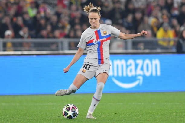 更是主教练 更是主教练