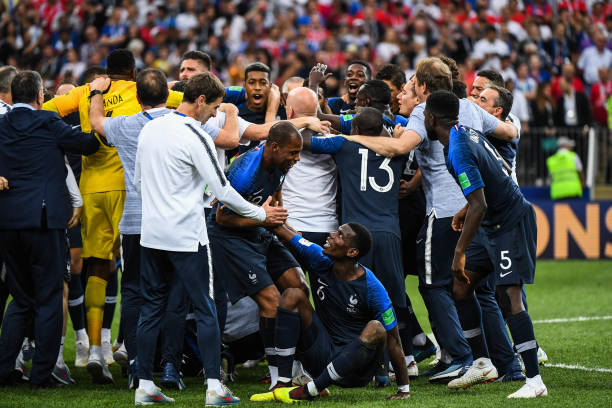 另一个国家 另一个国家