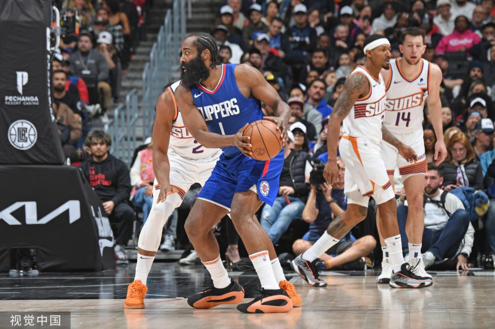 冠的有力竞 冠的有力竞